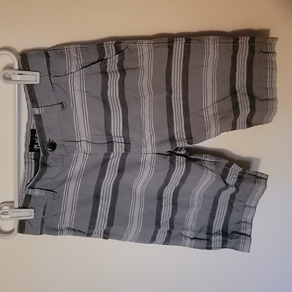 Boys Shorts, The Children's Place, Size 8